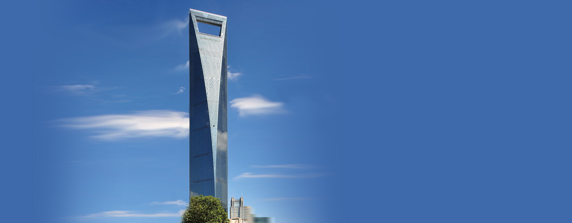 東芝層間距可自動調節雙層轎廂電梯技術